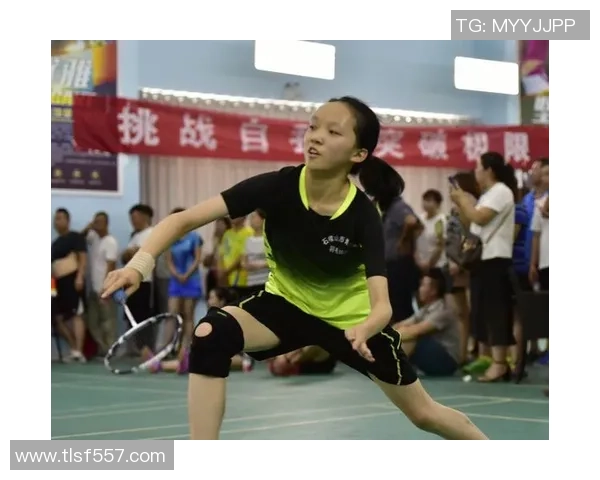 重庆羽毛球队边路渗透革新探索与实践的深度分析与展望 重庆羽毛球队边路渗透革新探索与实践的深度分析与展望